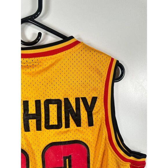 Jordan Mens Oak Hill High School Carmelo Anthony #22 Jersey Yellow Sz M 20x32 - Picture 12 of 12